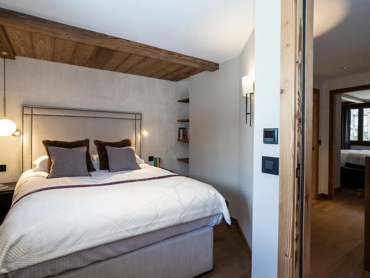 Duplex 4 Chambres A Meribel, Pres Du Centre Et Des Pistes, Avec Services De Conciergerie - Fr-1-613-47 Les Allues アパート