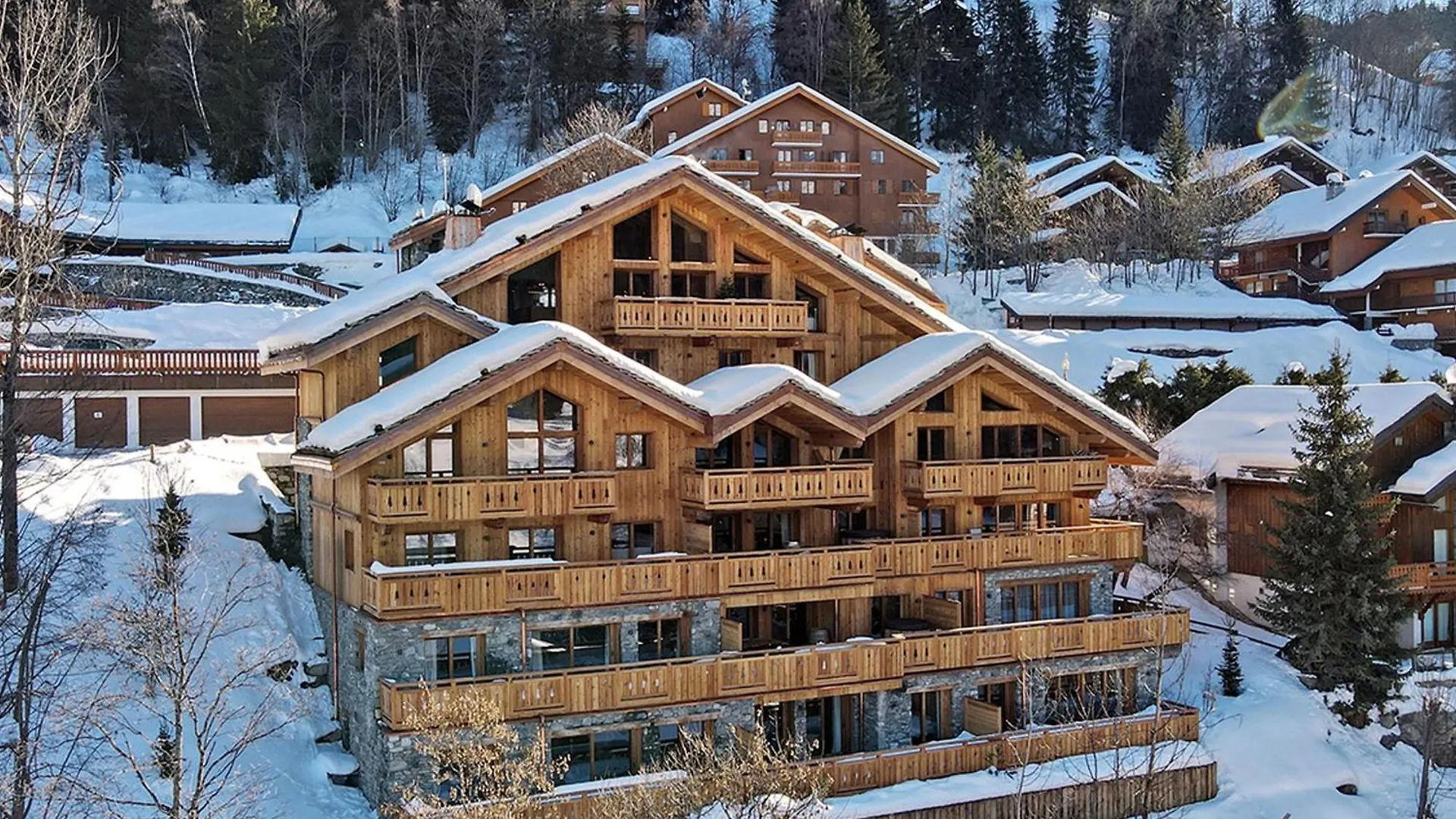 Duplex 4 Chambres A Meribel, Pres Du Centre Et Des Pistes, Avec Services De Conciergerie - Fr-1-613-47 Les Allues アパート